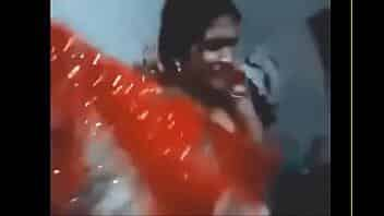 Desi Chudai of Beautiful Indian Village wife in saree enjoying with husband video