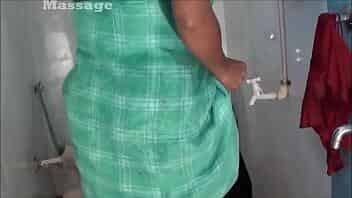 Red blouse hot aunty video