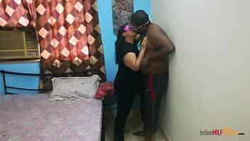 Indian Bhabhi Tamil Man Homemade video