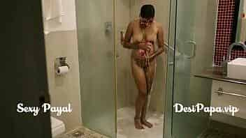 indian bhabhi in shower video